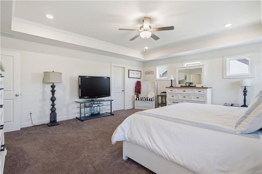 Furnished interior view inside a new home in , Dallas (Image 42).