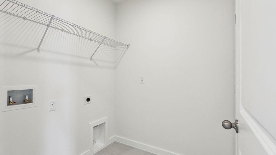 Representative furnished interior of a home built from the Baker by DRB Homes in Granary Park, Green Cove Springs (Image 19).