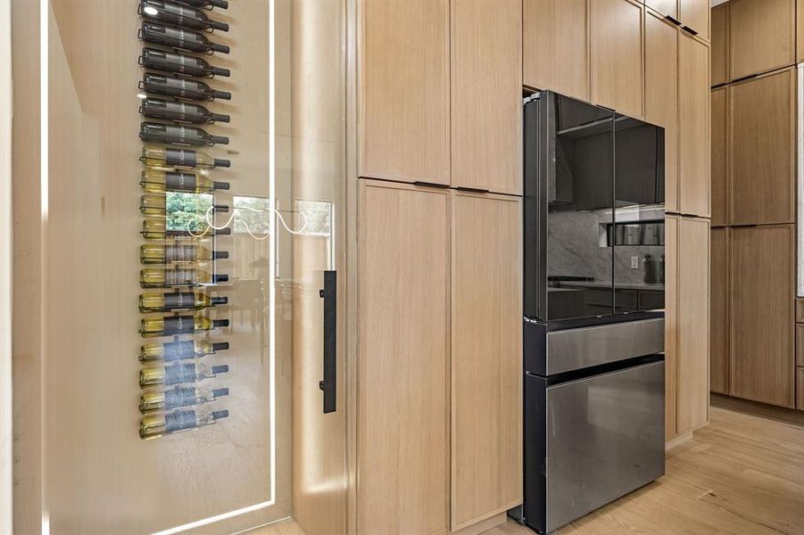 Close-up of interior finishes inside a home in , Farmers Branch (Image 20).