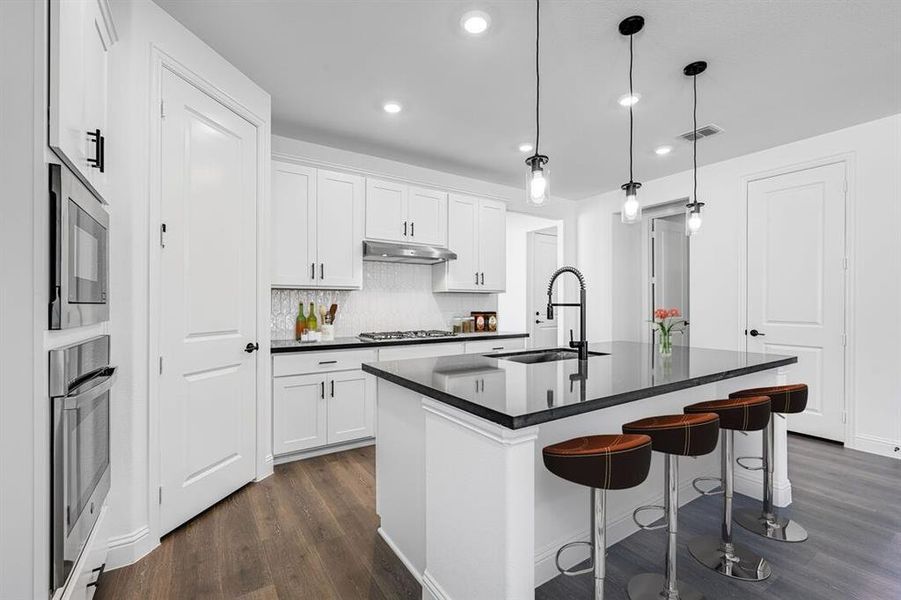 1708 Foxtail Drive ~ Ready Now 1708 Foxtail Drive ~ Ready Now