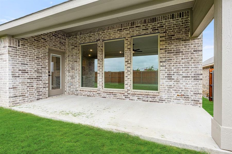 Image 35 of a home in Sunset Ridge.