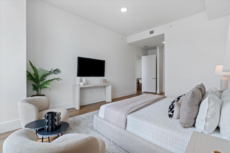 15-220 Lake Shore Drive #2305 Lake Park,