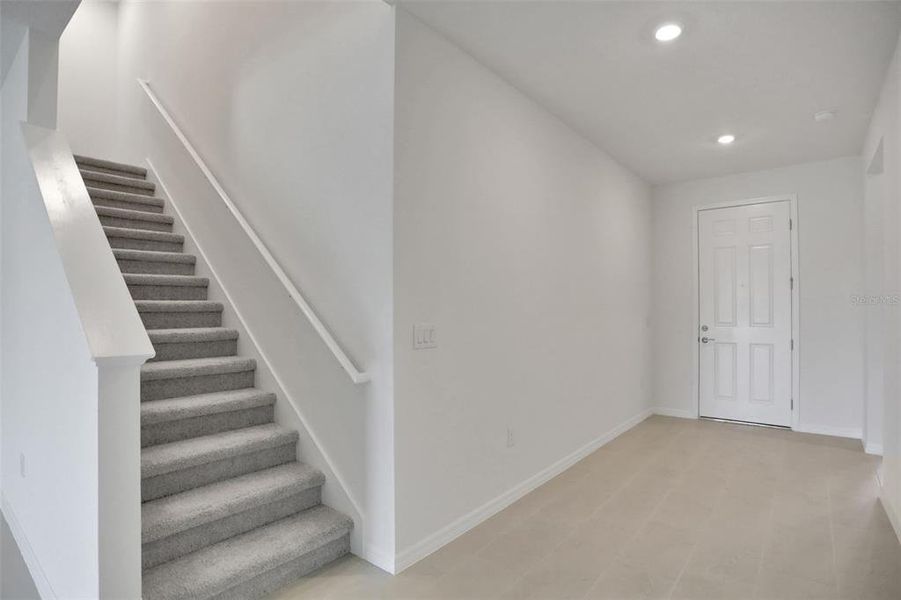Spacious, unfurnished interior of a new home in Angeline, Land O' Lakes (Image 36). Spacious, unfurnished interior of a new home in Angeline, Land O' Lakes (Image 36).