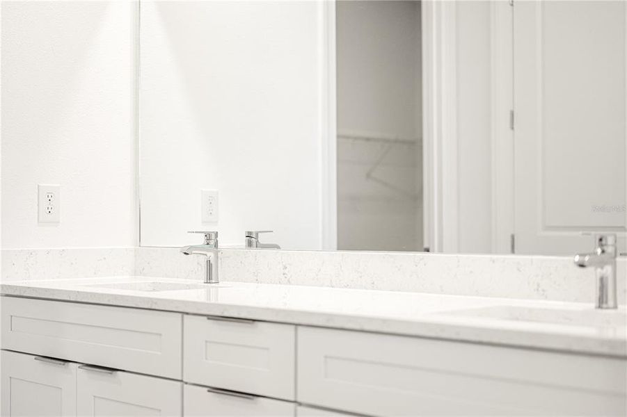 Close-up of interior finishes inside a home in , Apollo Beach (Image 11).