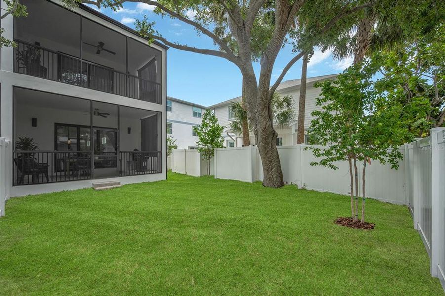Exterior details and patio area of a home in , Tampa (Image 26).