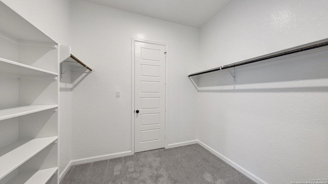 Image 30 of a home in Weston Oaks 55'. Image 30 of a home in Weston Oaks 55'.