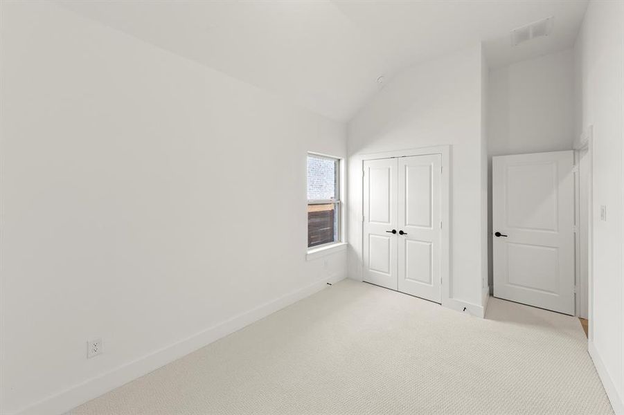 04. 1708 Possum - Bed 2 04. 1708 Possum - Bed 2