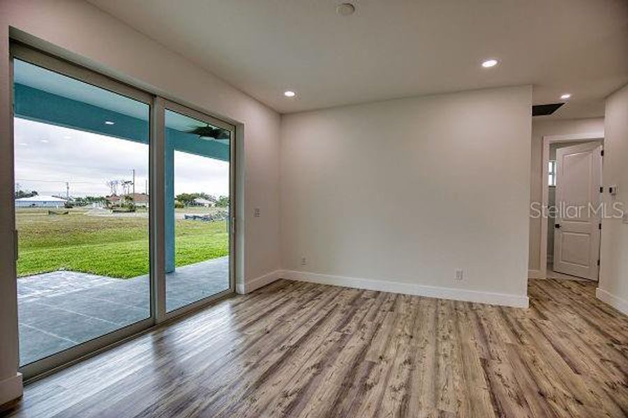 Spacious, unfurnished interior of a new home in , Punta Gorda (Image 47). Spacious, unfurnished interior of a new home in , Punta Gorda (Image 47).
