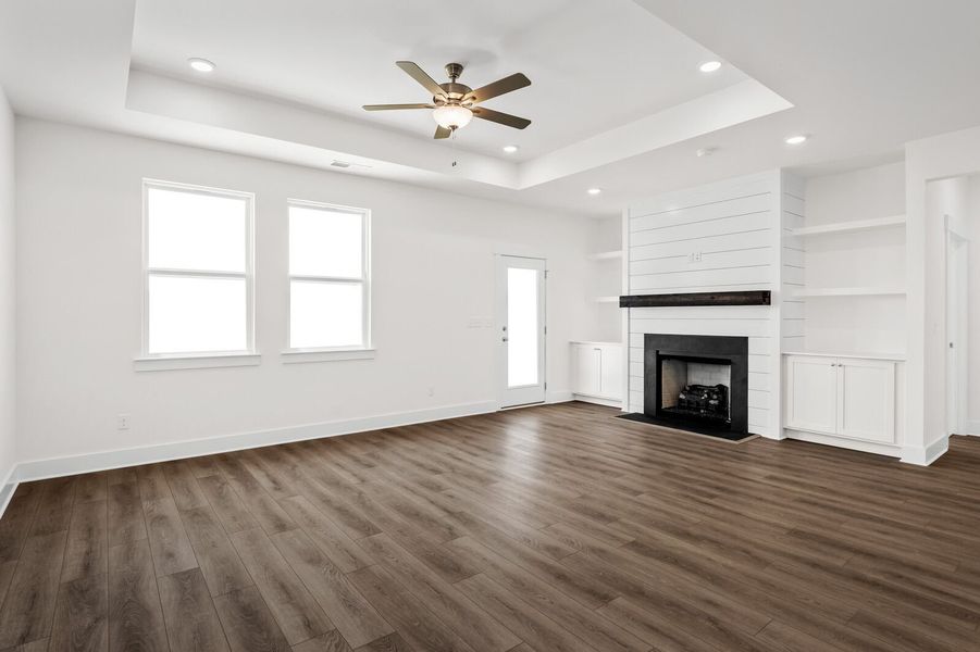 Representative unfurnished interior of a home built from the The Cottonwood E by Davidson Homes LLC in Woods Crossing, Gallatin (Image 21).