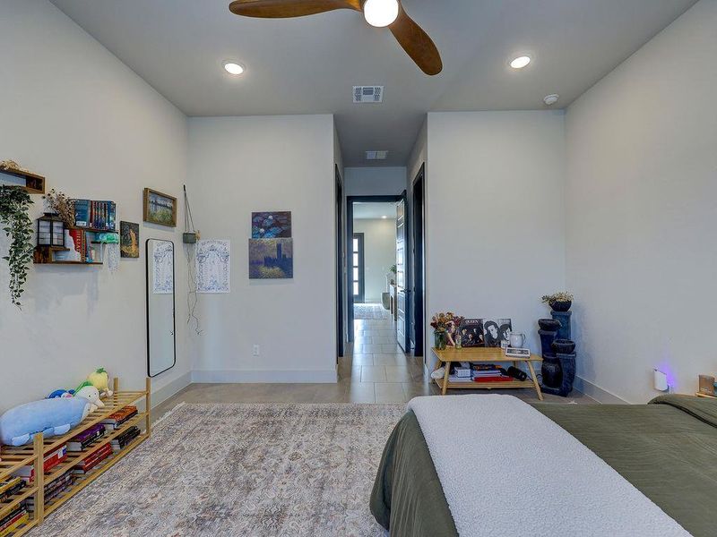 Furnished interior view inside a new home in , Bertram (Image 26).