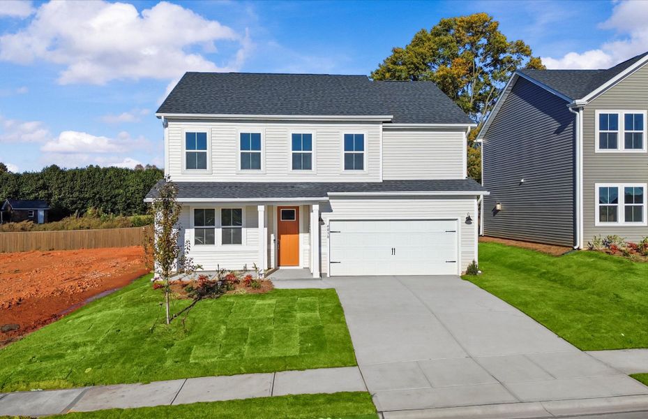 Front exterior of a new home in Sparrow Creek, Boiling Springs, SC, highlighting curb appeal (Image 18).