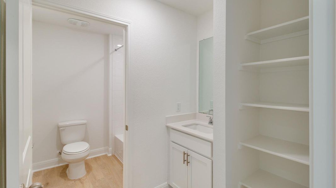 Image 19 of a home in Riverview. Image 19 of a home in Riverview.