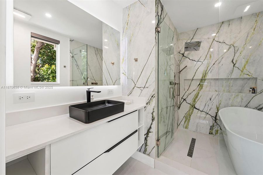 Furnished interior view inside a new home in , Palmetto Bay (Image 26).