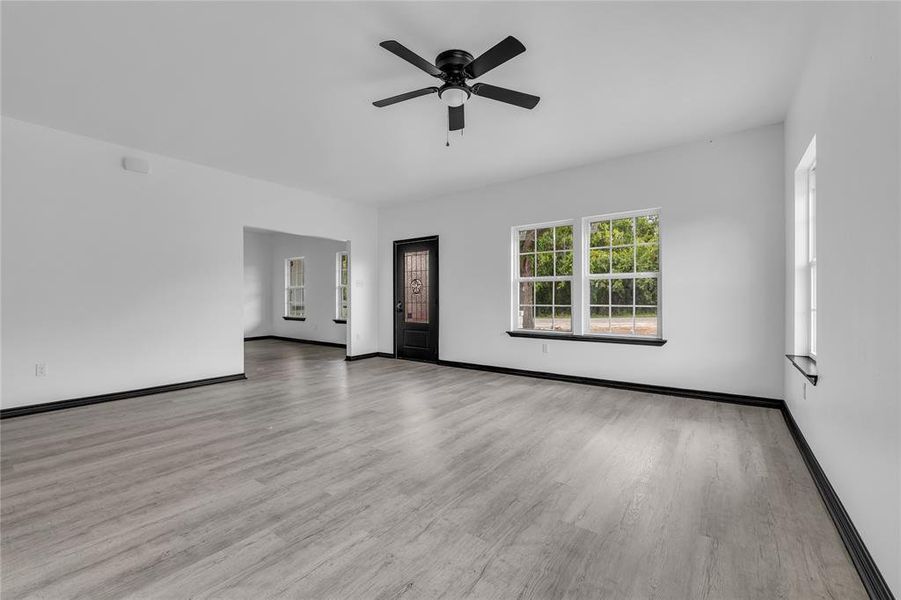 Spacious, unfurnished interior of a new home in , Moody (Image 11).