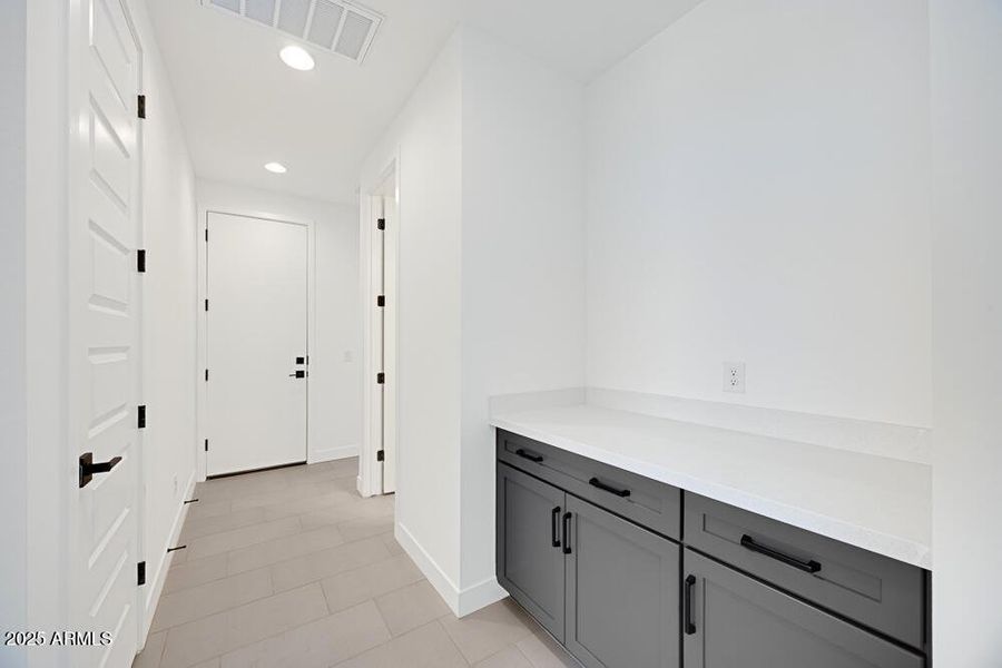 hj-az-phoenix-asante-passage-everglade-2