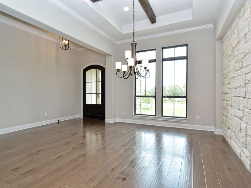 Representative unfurnished interior of a home built from the Avalon by Giddens Homes in Scofield Farms Estates, Georgetown (Image 192).