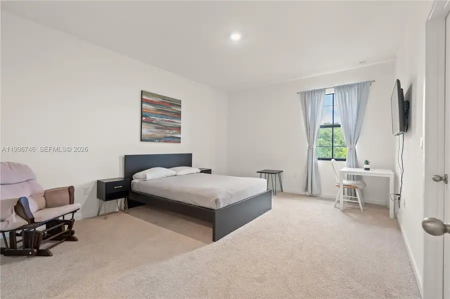 Furnished interior view inside a new home in , Pompano Beach (Image 5).