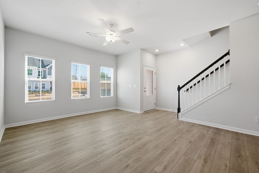 Spacious, unfurnished interior of a new home in Lakeview Village, Charlotte (Image 14).