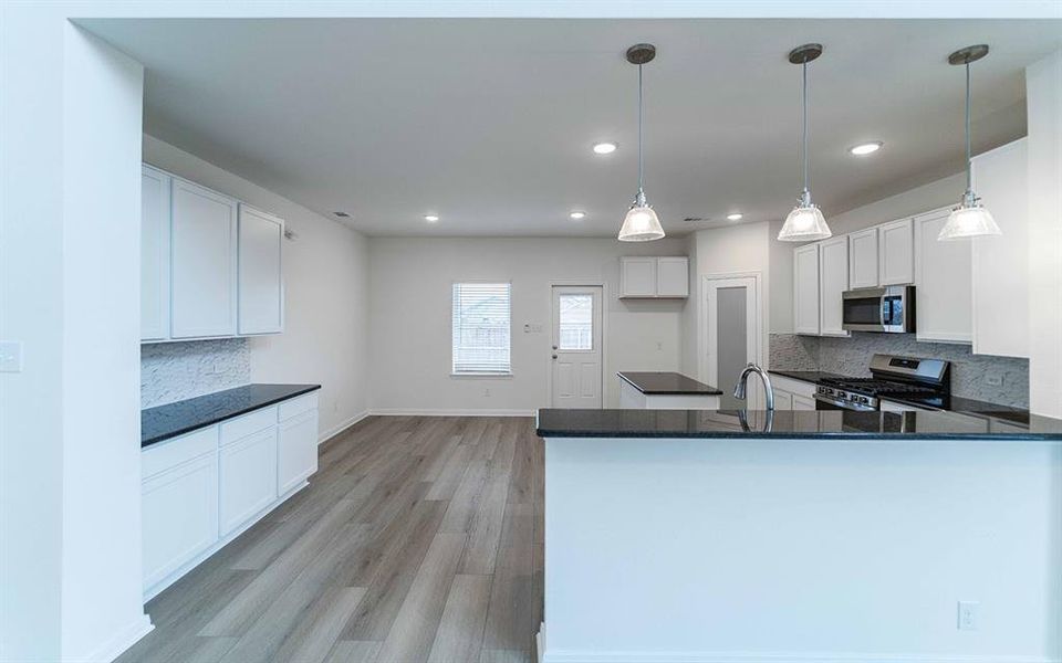 Image 18 of a home in Travis Ranch. Image 18 of a home in Travis Ranch.