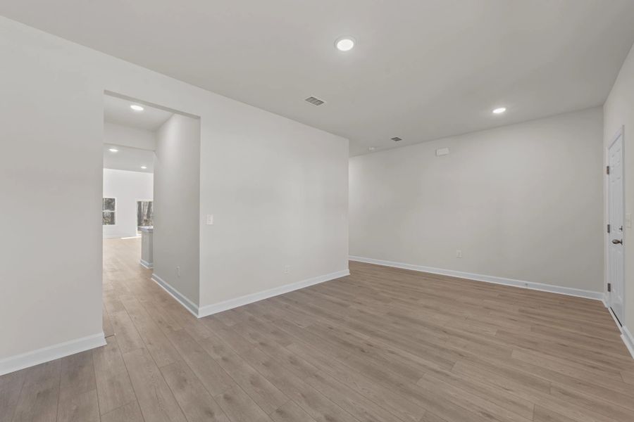 Spacious, unfurnished interior of a new home in Trieste at Bella Vita, Myrtle Beach (Image 15). Spacious, unfurnished interior of a new home in Trieste at Bella Vita, Myrtle Beach (Image 15).