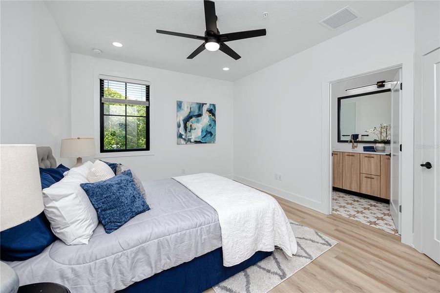 Furnished interior view inside a new home in , Tampa (Image 9).