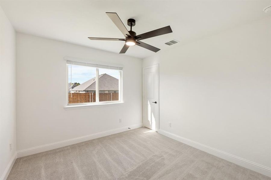 Spacious, unfurnished interior of a new home in Eagle Glen 50, Alvarado (Image 24). Spacious, unfurnished interior of a new home in Eagle Glen 50, Alvarado (Image 24).