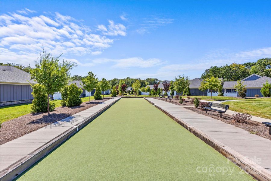 Image 38 of a home in . Image 38 of a home in .