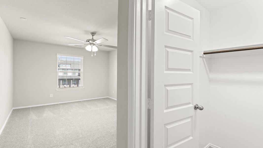 Spacious, unfurnished interior of a new home in Heartland Townhomes, Heartland (Image 24).