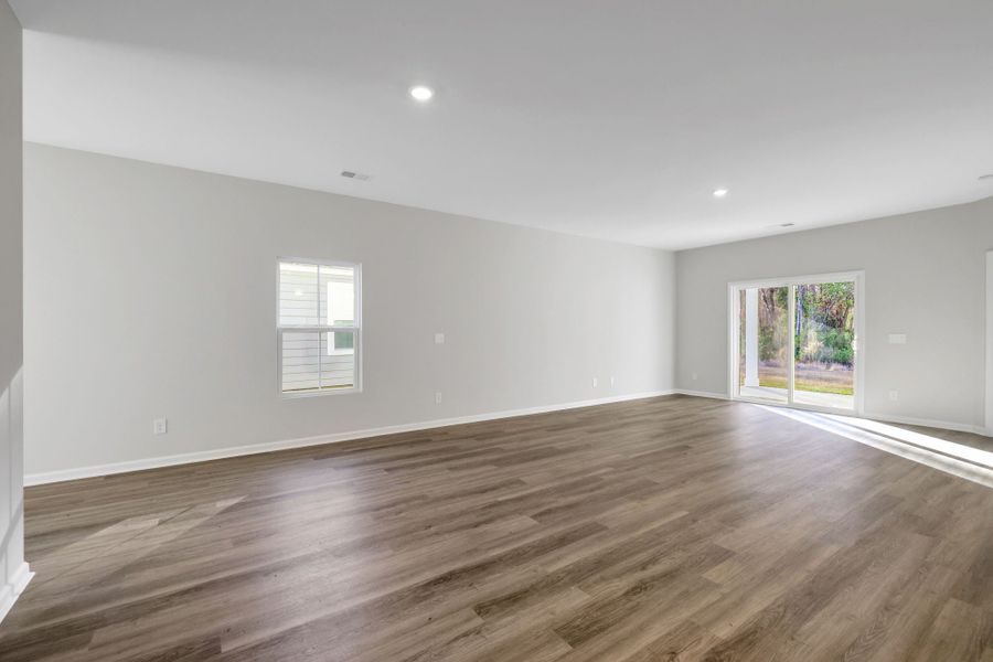 4br New Home in Pooler, GA.  - Slide 21