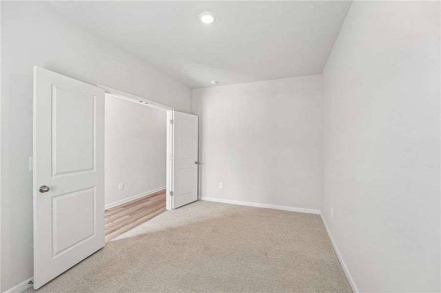 Spacious, unfurnished interior of a new home in Manning Mill, Adairsville (Image 35). Spacious, unfurnished interior of a new home in Manning Mill, Adairsville (Image 35).