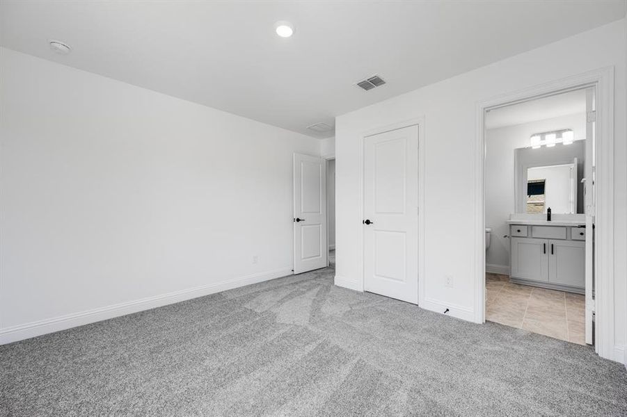 215 Cottonwood Canyon Drive ~ Ready Now 215 Cottonwood Canyon Drive ~ Ready Now