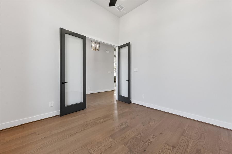 Spacious, unfurnished interior of a new home in Stewart’s Forest, Conroe (Image 23). Spacious, unfurnished interior of a new home in Stewart’s Forest, Conroe (Image 23).