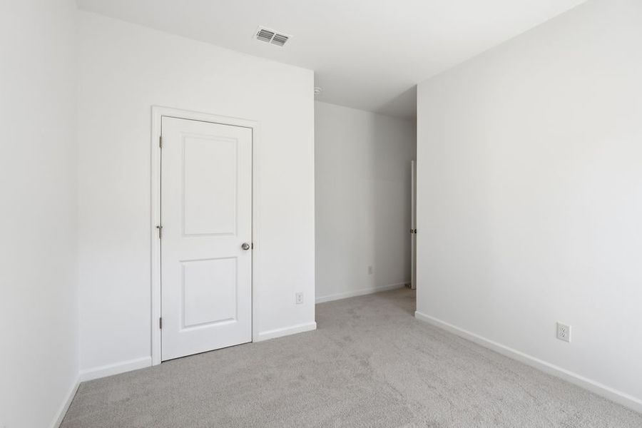 Spacious, unfurnished interior of a new home in Somerset at Veterans Memorial, Mableton (Image 27).