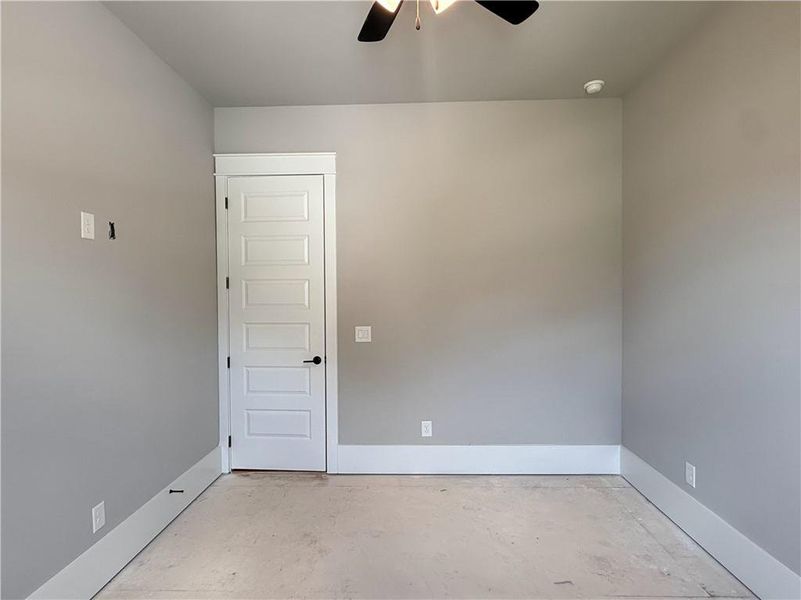 Spacious, unfurnished interior of a new home in , Jefferson (Image 43).