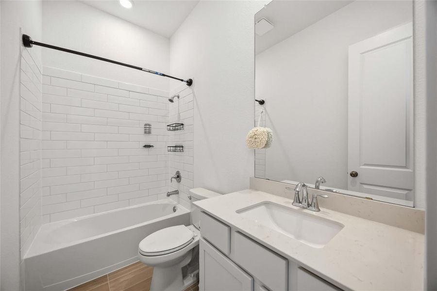 Secondary bathroom inside bedroom. Secondary bathroom inside bedroom.