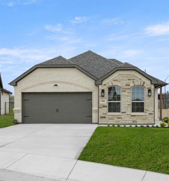 5900 Carmona- Front-7190 5900 Carmona- Front-7190