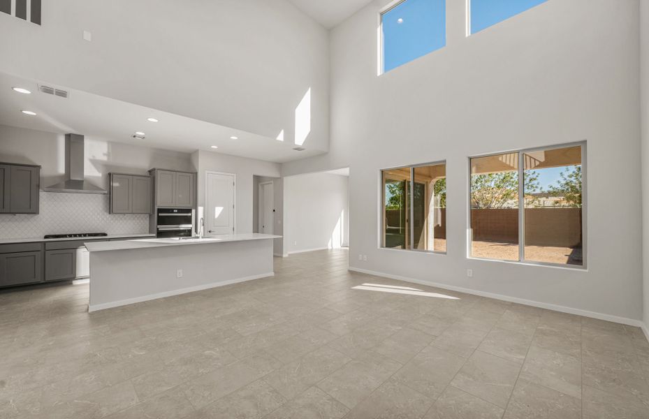 Spacious, unfurnished interior of a new home in Legado West, Queen Creek (Image 23).