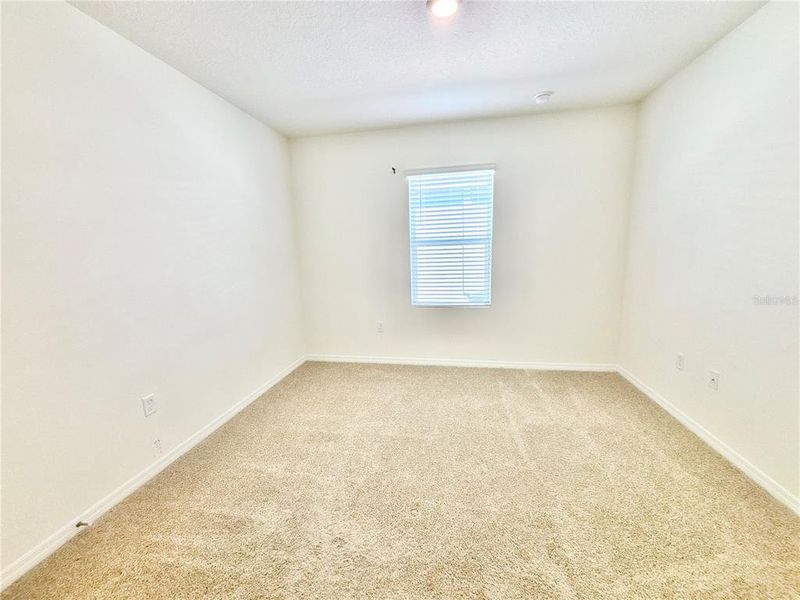 Spacious, unfurnished interior of a new home in Cascades, Davenport (Image 14).