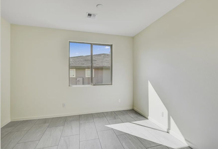 Valletta Den - 21 of 33