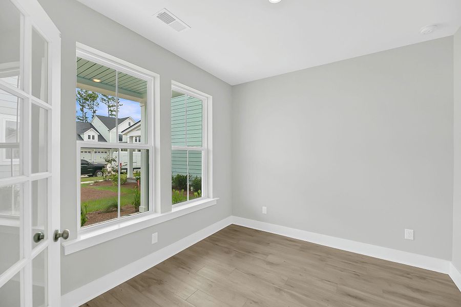 Spacious, unfurnished interior of a new home in Nexton - Midtown - The Park Collection, Summerville (Image 34).