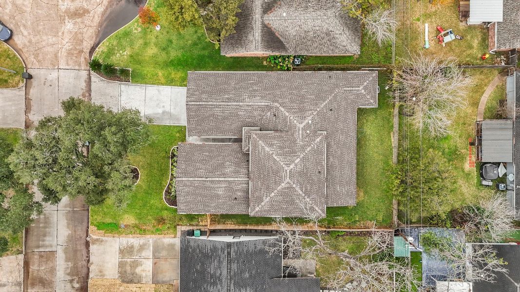 Image 40 of a home in .