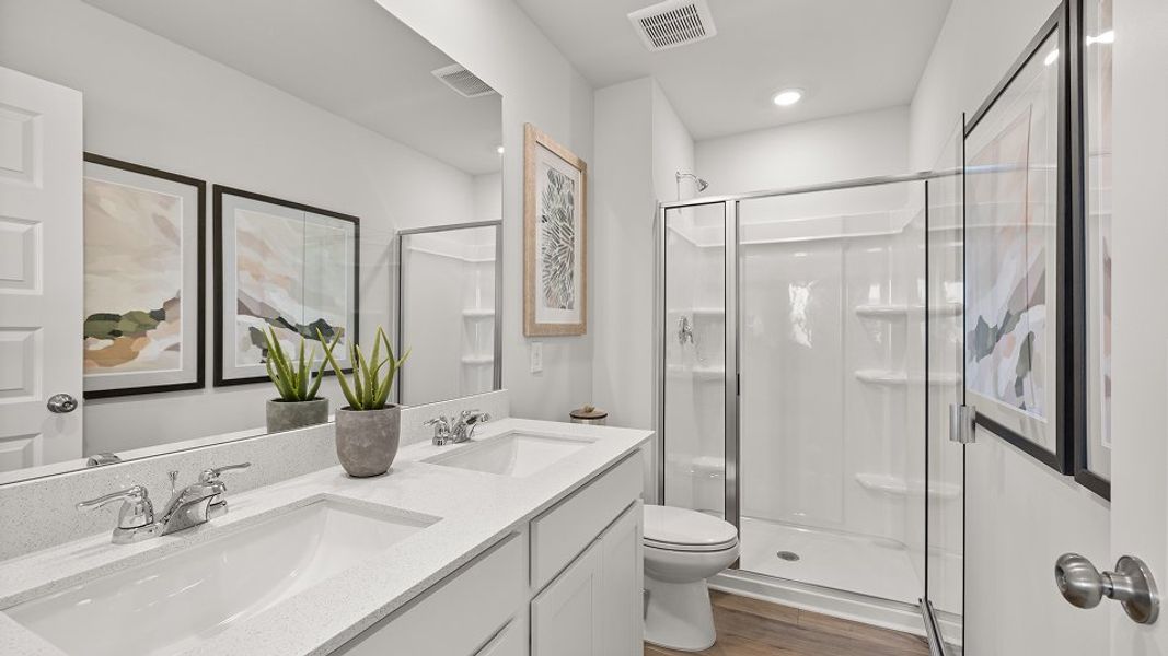 1415 Belle Owners Bath F3