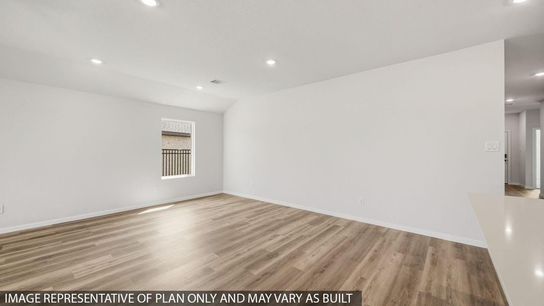 Spacious, unfurnished interior of a new home in Sunterra, Katy (Image 10). Spacious, unfurnished interior of a new home in Sunterra, Katy (Image 10).