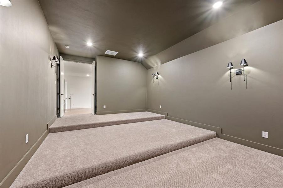 Spacious, unfurnished interior of a new home in , Prosper (Image 35).