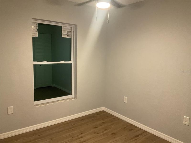 Spacious, unfurnished interior of a new home in , Okeechobee (Image 13).