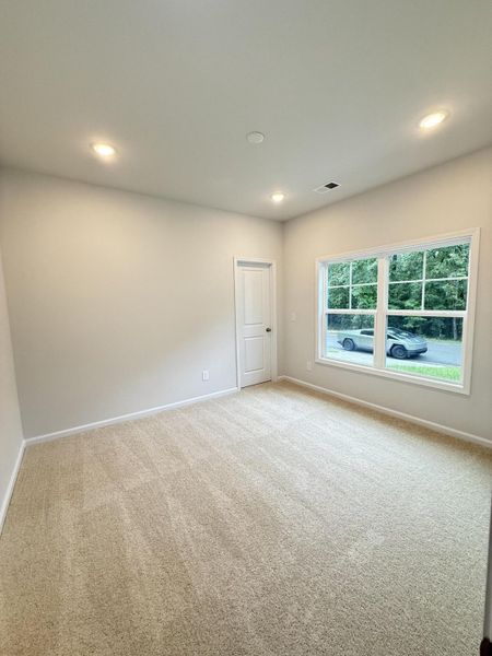 Spacious, unfurnished interior of a new home in , Orangeburg (Image 13).