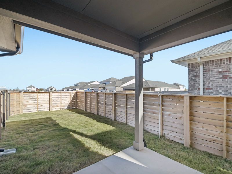 Exterior details and patio area of a home in Flora, Hutto (Image 3).