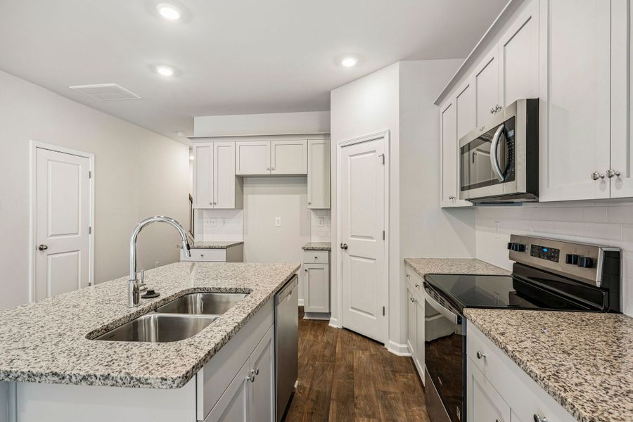 1,497sf New Home in Charlotte, NC. - Slide 9 1,497sf New Home in Charlotte, NC. - Slide 9