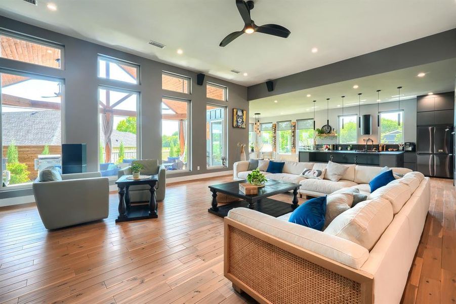 Furnished interior view inside a new home in , Rockwall (Image 13).