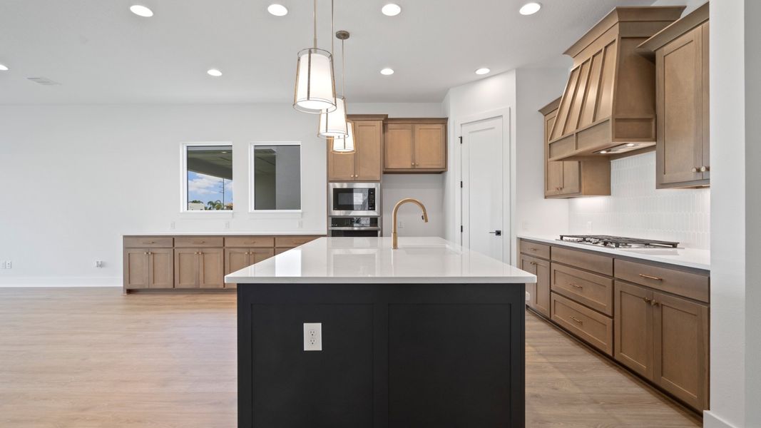Representative furnished interior of a home built from the 2517F by Perry Homes in Turnleaf, Punta Gorda (Image 26).